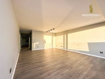 VIÑA VENTA DEPARTAMENTO REMODELADO 4D 3B 5TO SECTOR REÑACA