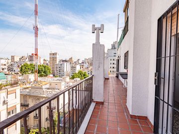 VENTA DPTO 2 AMB PISO ALTO BALCON RECOLETA B NORTE