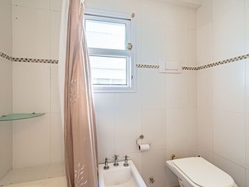 VENTA DPTO 2 AMB PISO ALTO BALCON RECOLETA B NORTE