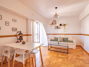 VENTA DPTO 2 AMB PISO ALTO BALCON RECOLETA B NORTE