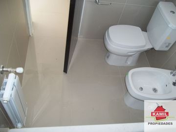 Dúplex en venta de 3 dormitorios c/ cochera en Palos Verdes