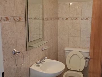 Dúplex en venta de 3 dormitorios c/ cochera en Los Teritos