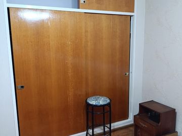 Casa en venta de 5 dormitorios c/ cochera en Lomas del Mirador APTO CREDITO