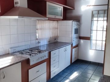 Casa en venta de 3 dormitorios c/ cochera en Patagonia