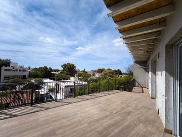 VENTA DEPARTAMENTO PENT HOUSE calle ARIZU BOMBAL S