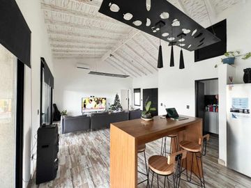 VENTA CASA DE 4 AMBIENTE EN BARRIO SAN SEBASTIAN