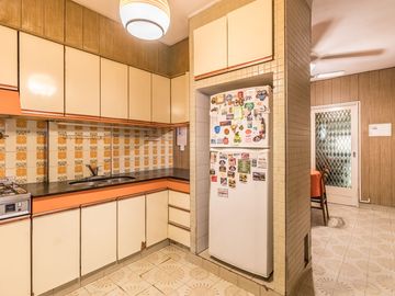 PISO DE 147 METROS EN CABALLITO COCHERA