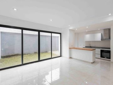3 AMBIENTES CASA DUPLEX COCHERA CANNING