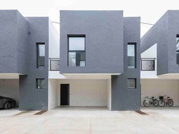 3 AMBIENTES CASA DUPLEX COCHERA CANNING