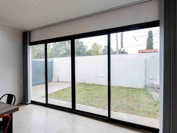 CASA 3 AMBIENTES DUPLEX COCHERA CANNING