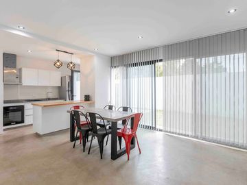 CASA 3 AMBIENTES DUPLEX COCHERA CANNING
