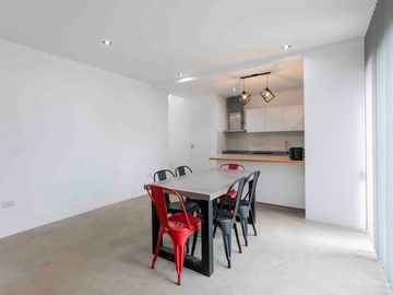 CASA 3 AMBIENTES DUPLEX COCHERA CANNING