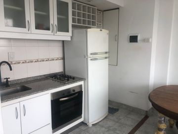VENTA DEPARTAMENTO 2 AMBIENTES CON BALCON PISO 11