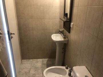 VENTA DEPARTAMENTO 2 AMBIENTES CON BALCON PISO 11