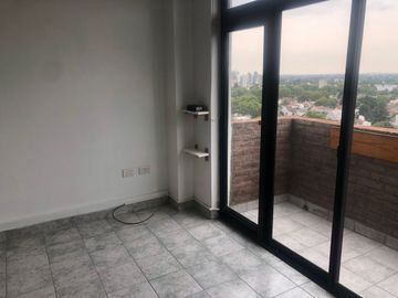 VENTA DEPARTAMENTO 2 AMBIENTES CON BALCON PISO 11