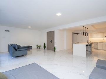 VENTA DEPARTAMENTO DUPLEX 5 AMB CABALLITO AMENITIE