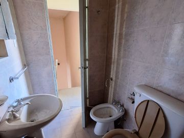 Dúplex a reciclar en Godoy Cruz