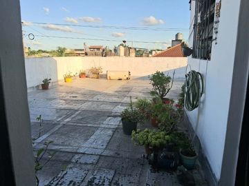 Lanus 2909, Moron