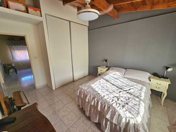 EL PALOMAR VENTA- CASA 4 amb con jardin y cochera