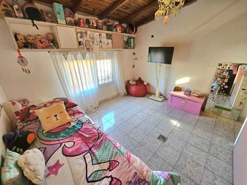 EL PALOMAR VENTA- CASA 4 amb con jardin y cochera