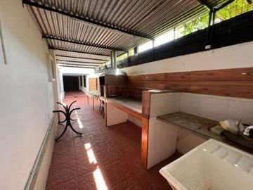 EL PALOMAR VENTA- CASA 4 amb con jardin y cochera