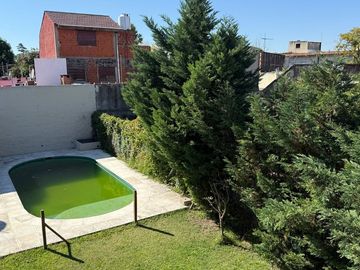 Venta casa 4 amb jardin y cochera Boulogne