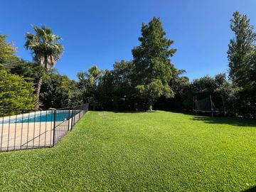Venta Casa en Bo Septiembre con pileta