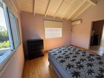 Venta Casa en Bo Septiembre con pileta