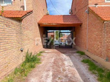 SE VENDE CASA CALLE SAN JUAN 872, NEUQUEN CAPITAL