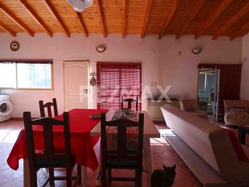 SE VENDE CASA CALLE SAN JUAN 872, NEUQUEN CAPITAL