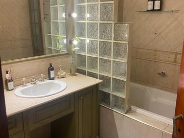 Casa en venta en Castelar