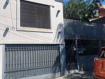 Casa en venta en Castelar