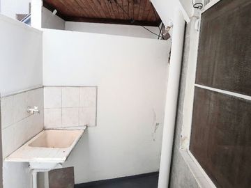 VENTA PH 2 AMB RECICLADO CON PATIO VALENTIN ALSINA