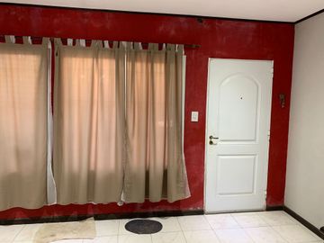 CASA LISTA PARA HABITAR EN BARRIO NORTE DE LA CIUD