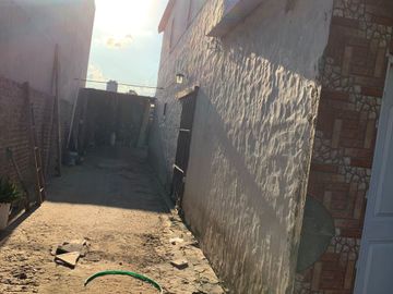 CASA LISTA PARA HABITAR EN BARRIO NORTE DE LA CIUD