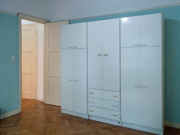 Venta departamento 3 ambientes con dep. Palermo
