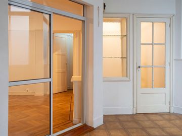 Venta departamento 3 ambientes con dep. Palermo