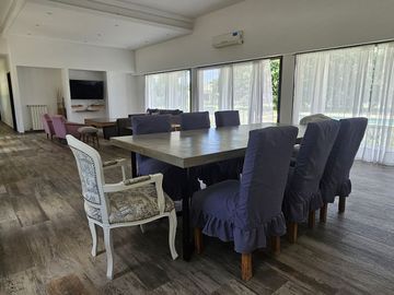 Venta Casa 7 ambientes en Fincas San Vicente