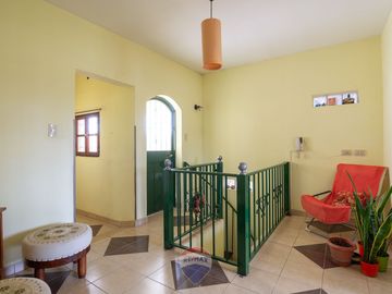 VENTA CASA MAS 2 DPTOS Y MONOAMBIENTE SMATA