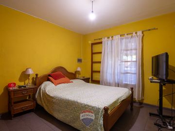 VENTA CASA MAS 2 DPTOS Y MONOAMBIENTE SMATA