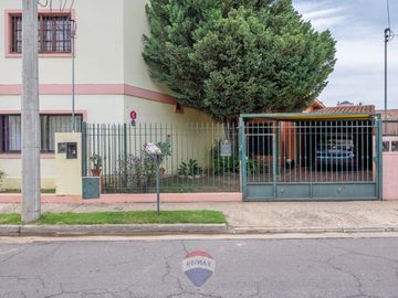 VENTA CASA MAS 2 DPTOS Y MONOAMBIENTE SMATA