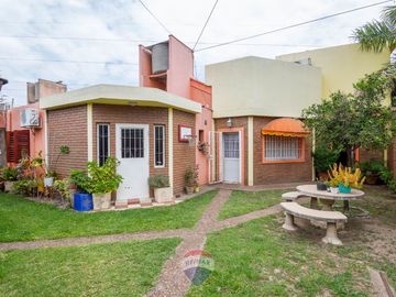 VENTA CASA MAS 2 DPTOS Y MONOAMBIENTE SMATA