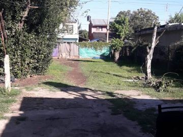 VENTA CASA A RECICLAR LOTE PROPIO  LIBERTAD MERLO