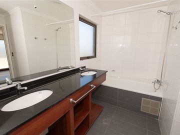 Departamento en Venta en Duplex amplios espacios, Jardín del Mar, Reñaca.