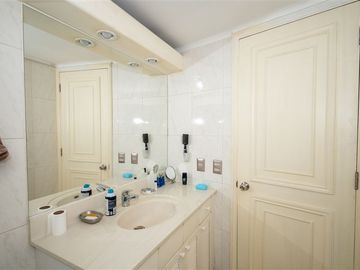Departamento en Venta en Alonso de Córdova / Vespucio