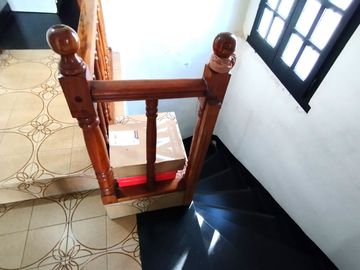 VTA CASA 5 AMB QUIN PILETA VILLA UDAONDO-APTA CRED