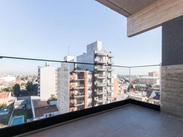 PISO DE CATEGORÍA 4 AMB CON COCHERA - FINANCIACIÓN