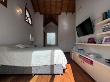 CASA CON VISTA AL GOLF LA TRANQUERA BARRIO ABRIL