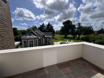 CASA CON VISTA AL GOLF LA TRANQUERA BARRIO ABRIL