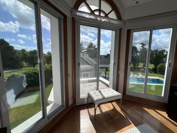 CASA CON VISTA AL GOLF LA TRANQUERA BARRIO ABRIL